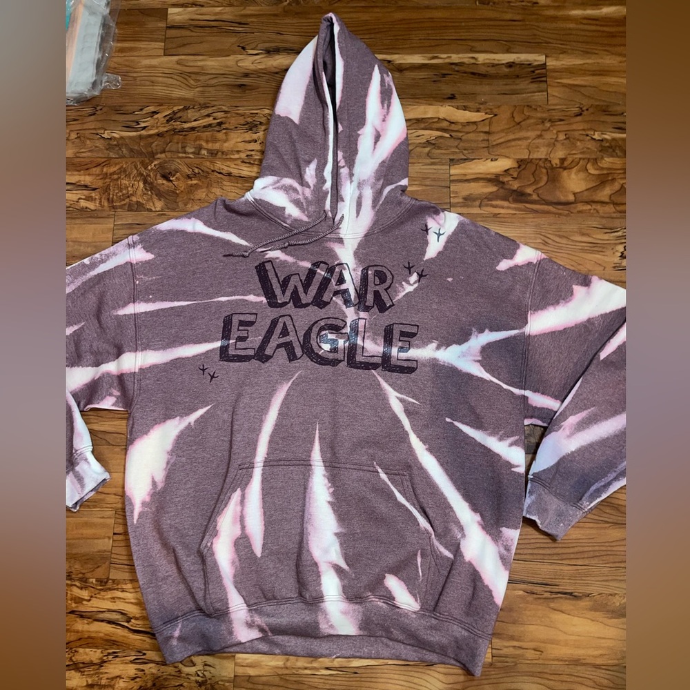 XL Gildan HeavyBlend Heather Maroon Bleach Tie Dye Hoodie War Eagle - New WO Tag